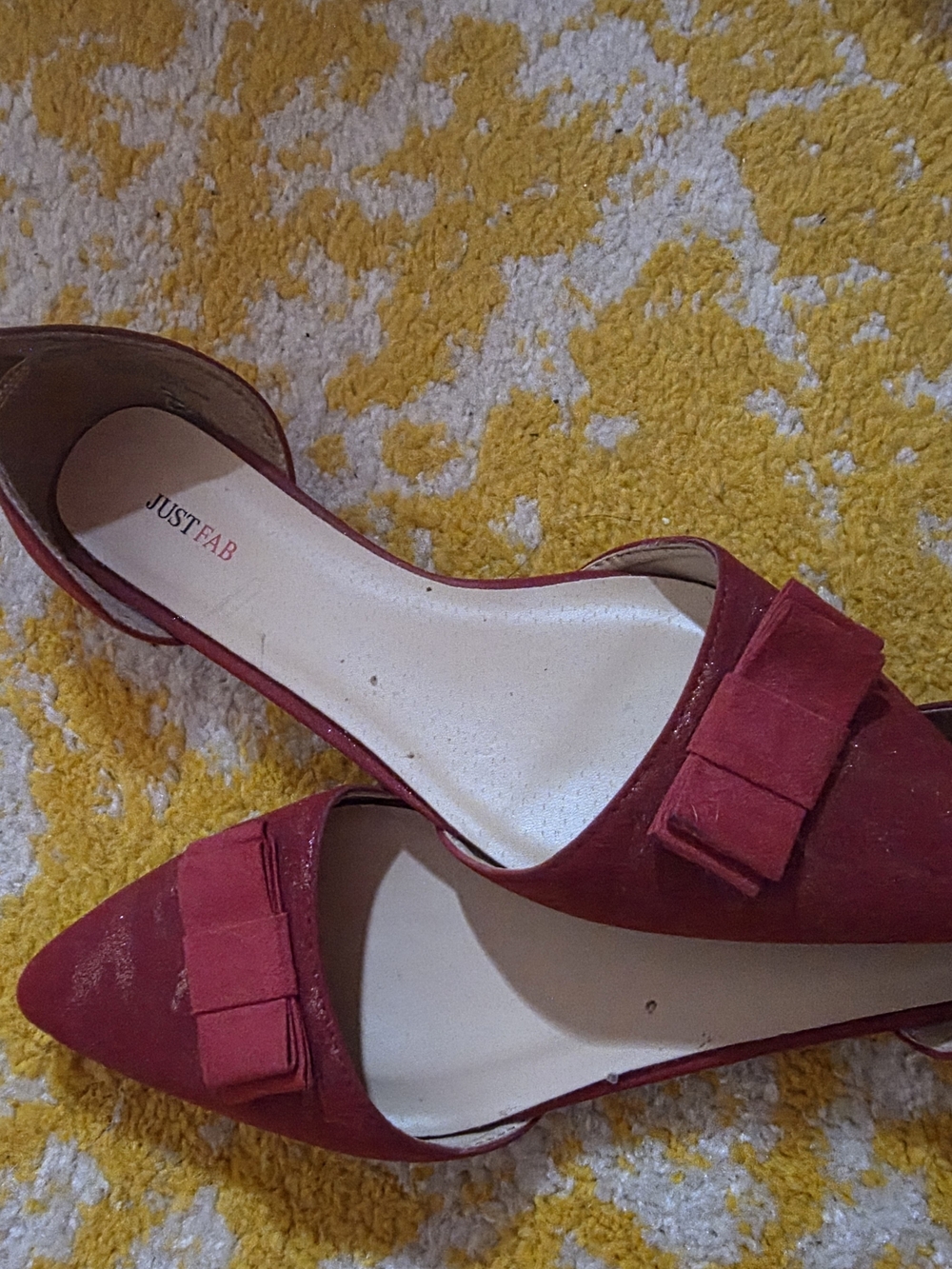 JustFab Women's Red Pointed-Toe Bow Flats